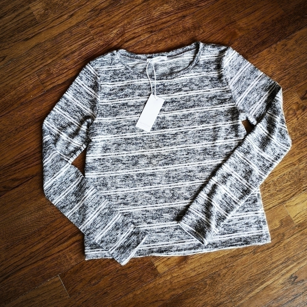 𝅺ANTISTAR Heathered Stripe Long Sleeve Shir…